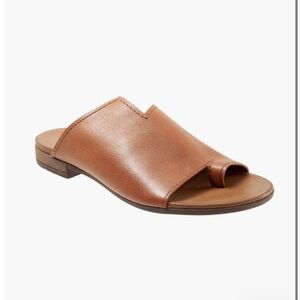 Bueno Tulla Brown Leather Asymmetrical slide sandals size 39